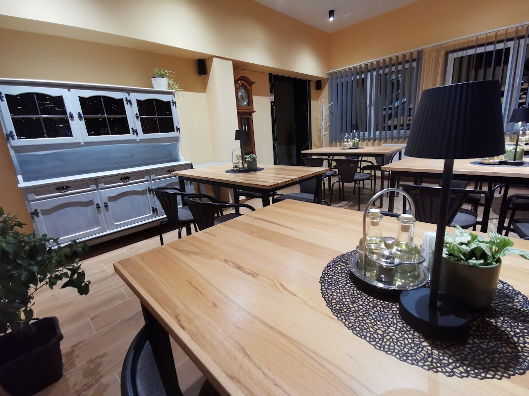 BISTRO 007