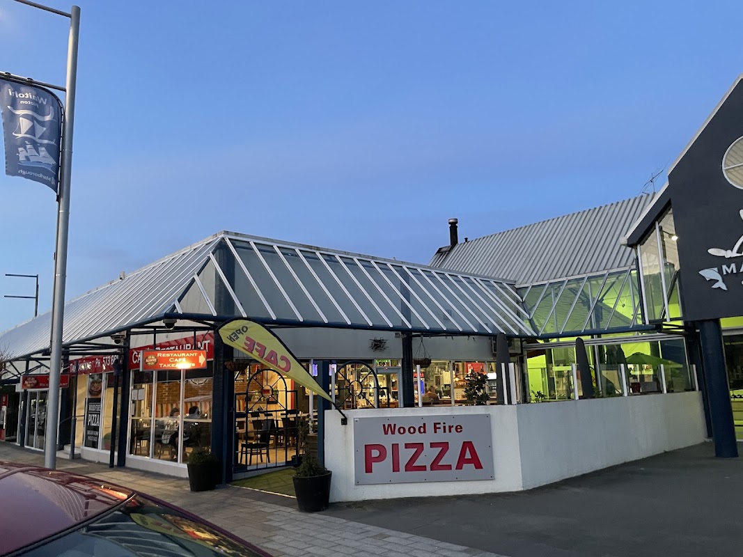 Scoozi Woodfire Pizza