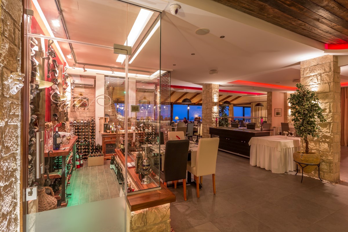Hill View Restaurant | Pissouri