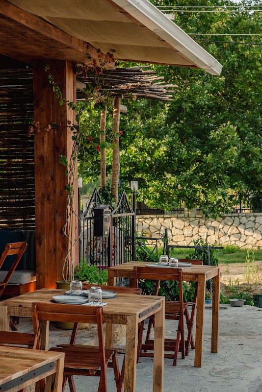 Varkos Tavern