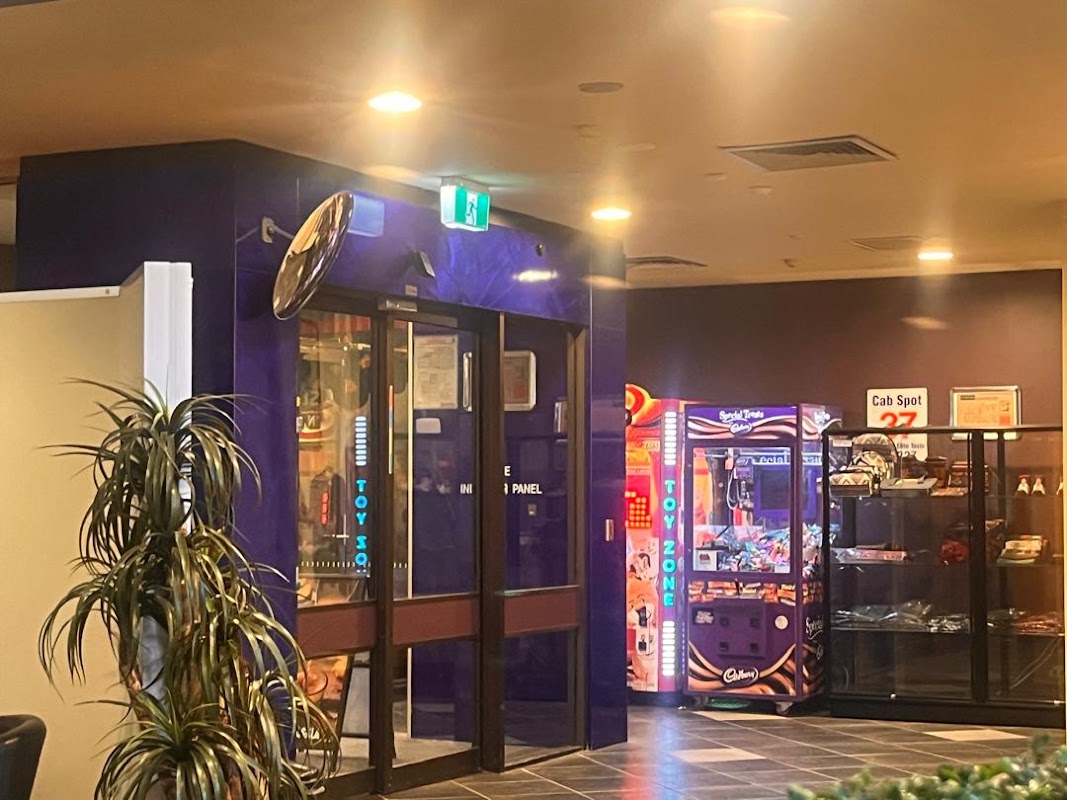 Meet-point House
